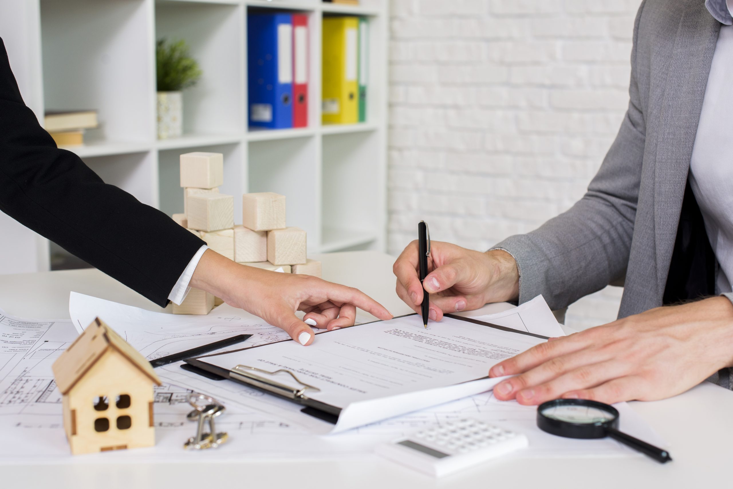 Construction Liens in Washington: How to Protect Your Property Title